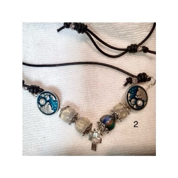 Handmade neckless - Picture 2 of 2